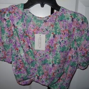 Floral Women's Top - Multicolor